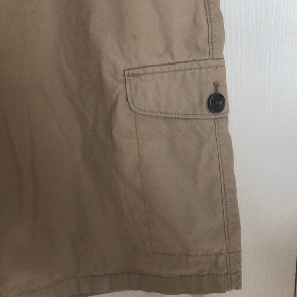 Express Khaki Cargo Shorts - Picture 3 of 7